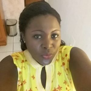 Meet your Posher, Levia